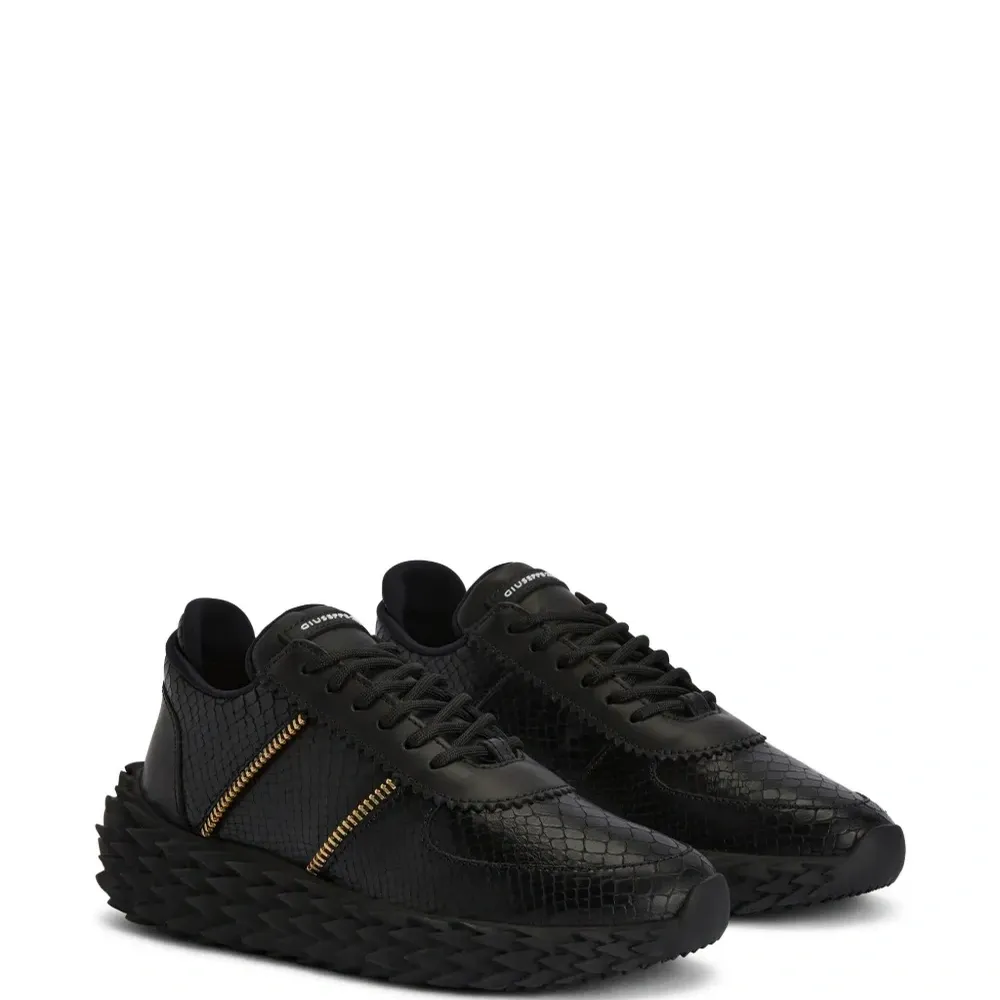 Кроссовки Urchin