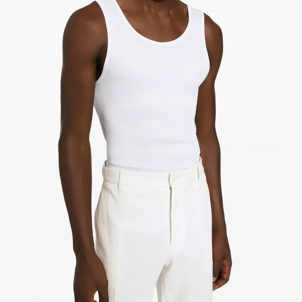 Топ без рукавов Топ без рукавов