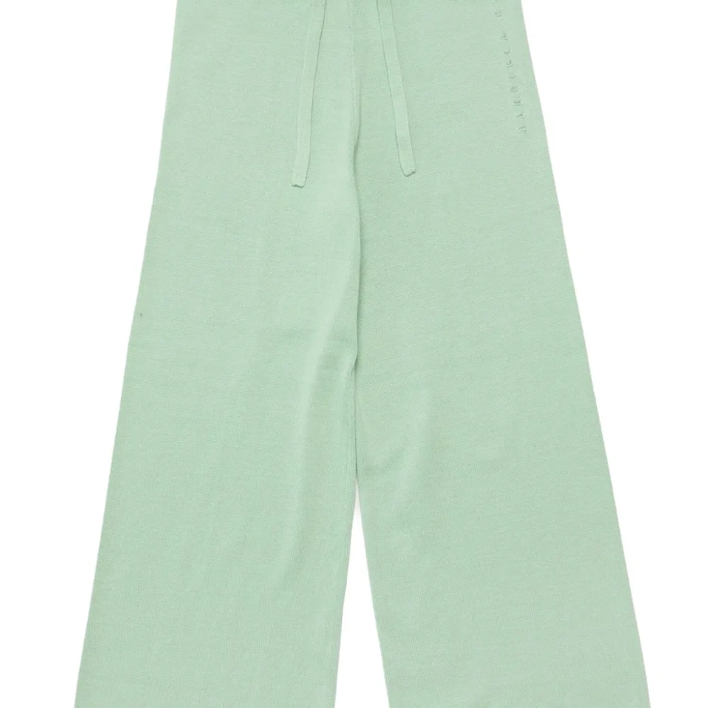 Трикотажные брюки широкого кроя