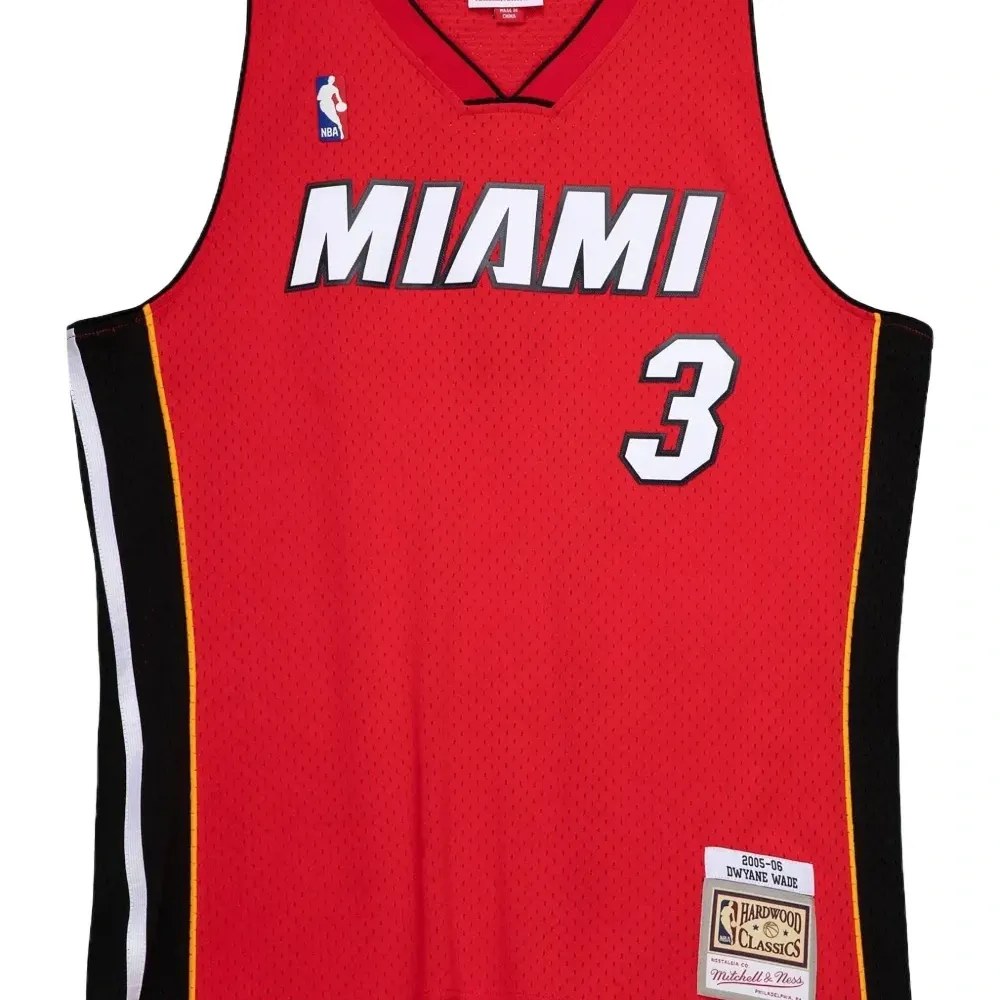 Топ Heat 2005 Dwyane Wade Alternate из коллаборации с NBA