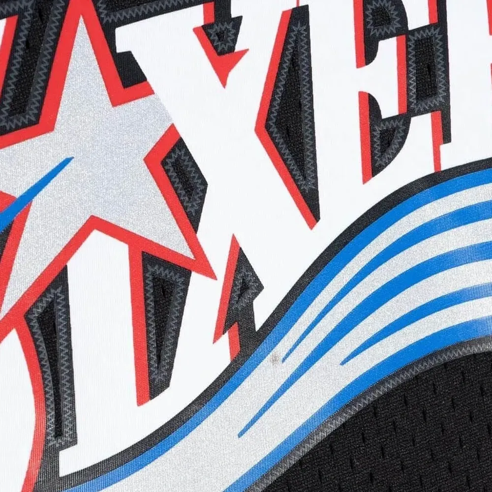 Топ Dikembe Mutombo Swingman из коллаборации с NBA 76ers (2000 год) Топ Dikembe Mutombo Swingman из коллаборации с NBA 76ers (2000 год)