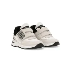 Кроссовки на липучках