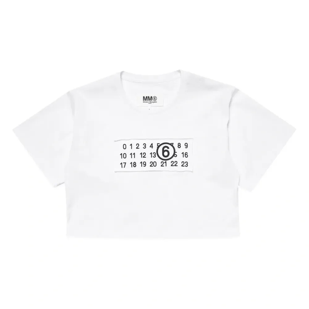 Футболка с логотипом