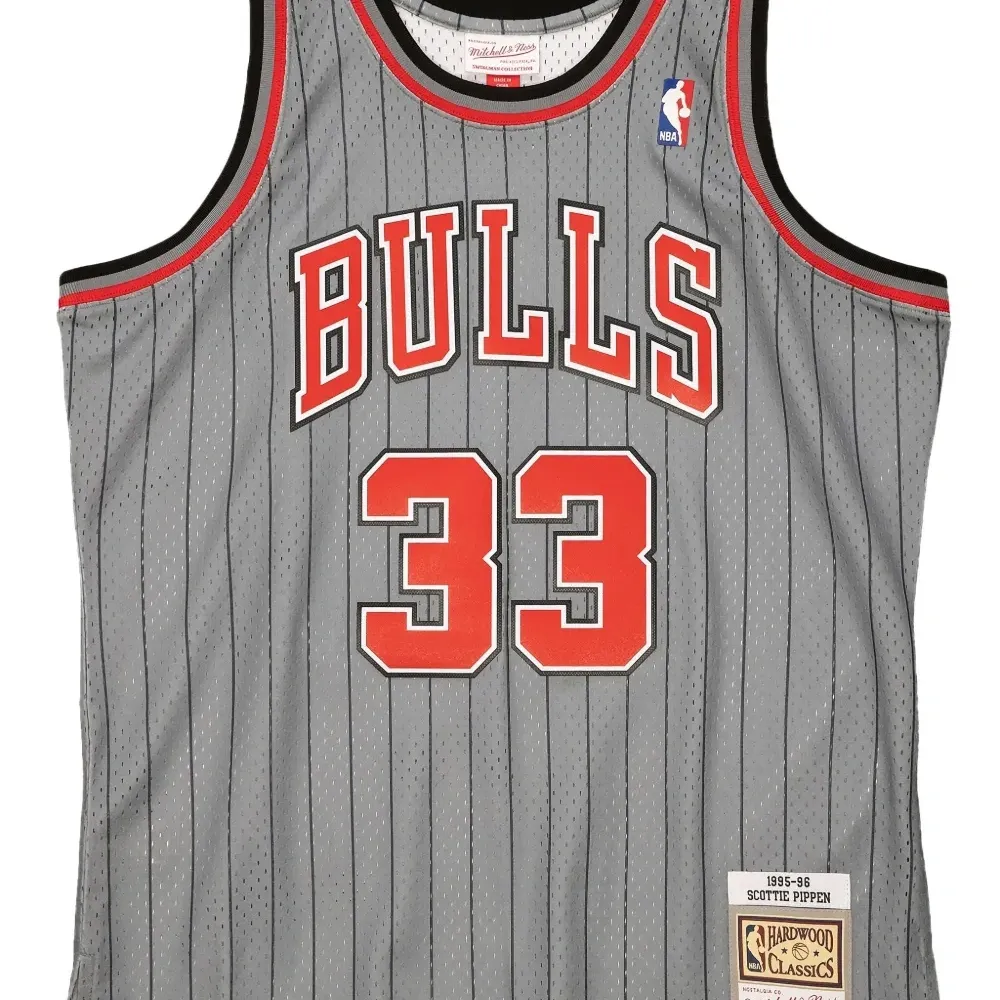 Топ Chicago Bulls 1995 Pippen Reload Swingman из коллаборации с NBA Топ Chicago Bulls 1995 Pippen Reload Swingman из коллаборации с NBA