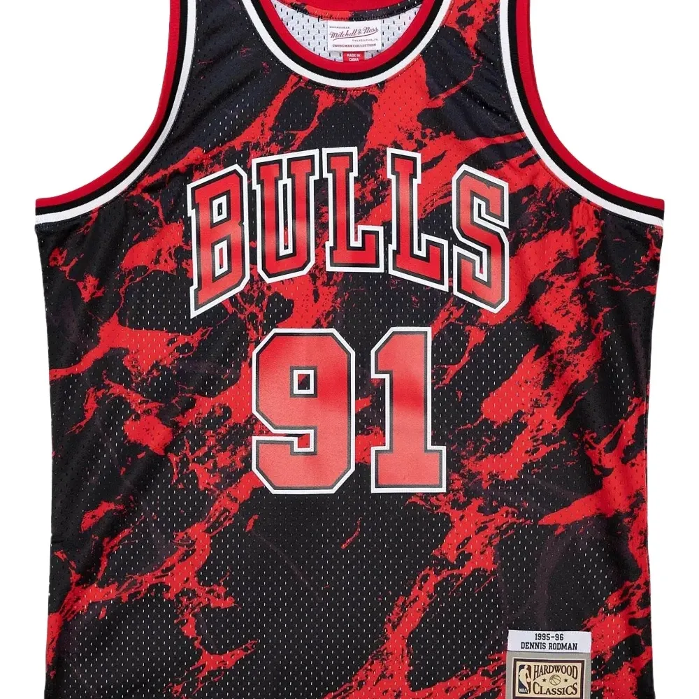 топ Chicago Bulls 1997 Dennis Rodman Team Marble Swingman из коллаборации с NBA