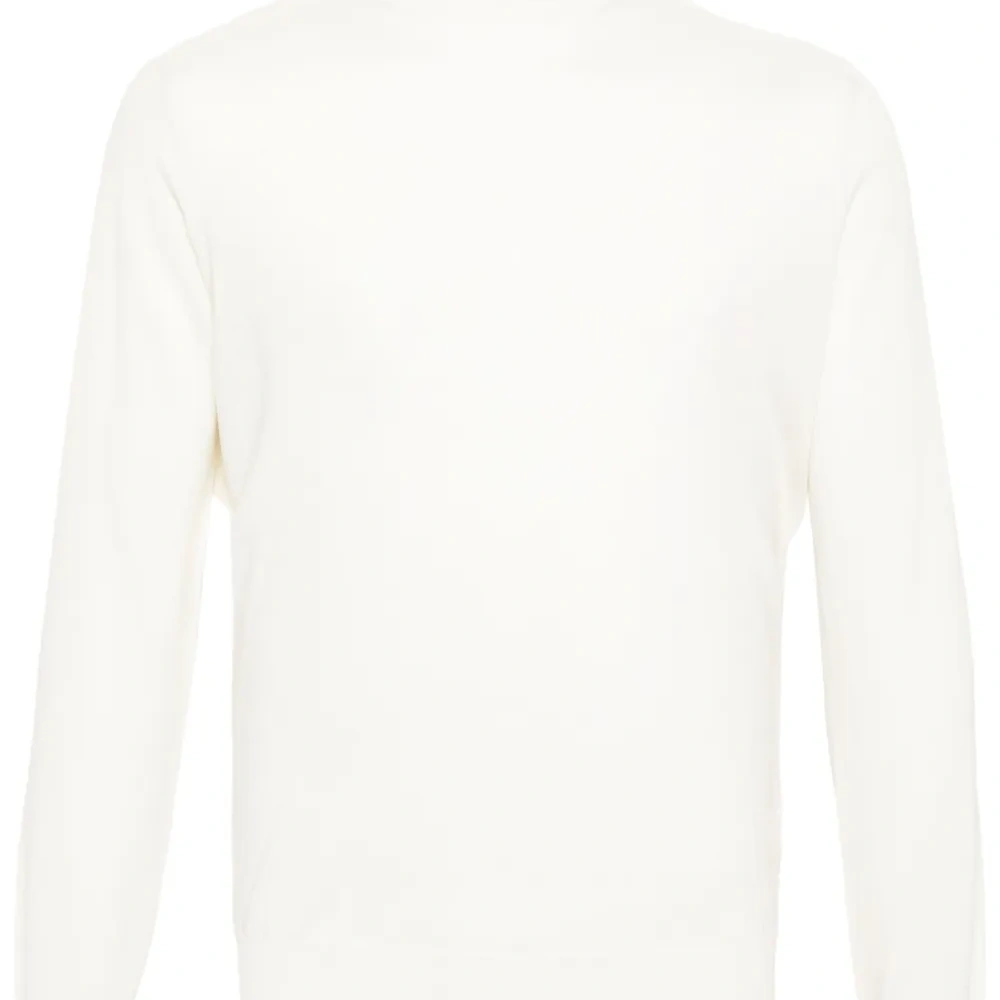 Джемпер с высоким воротником