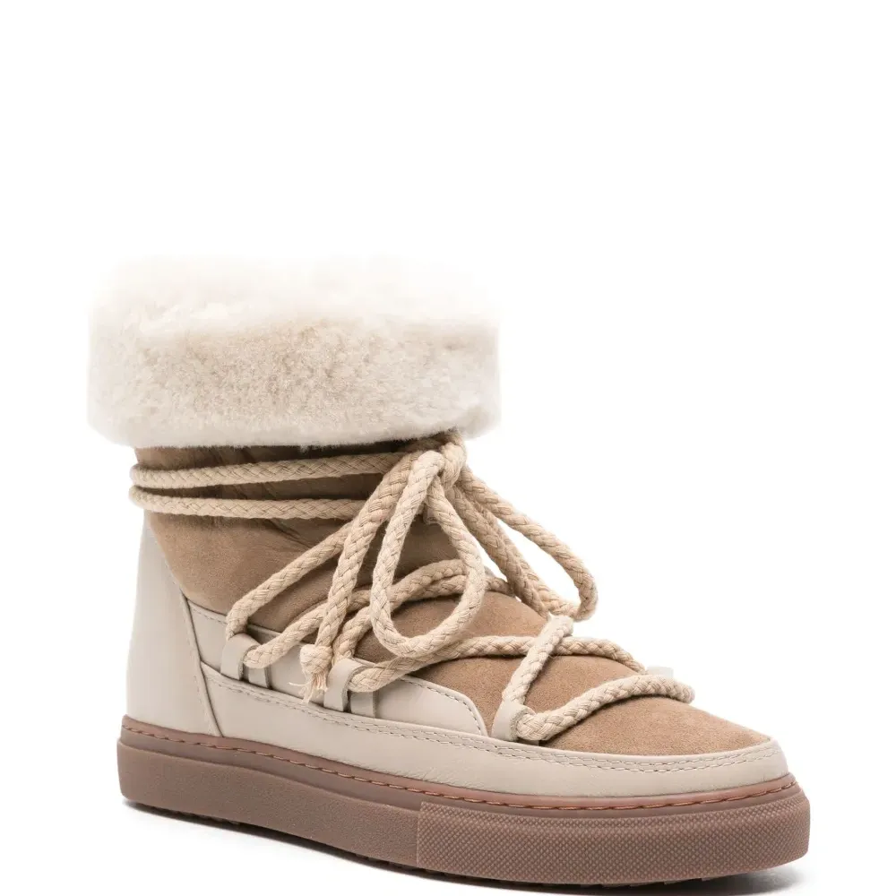 Ботинки с меховой отделкой Ботинки с меховой отделкой