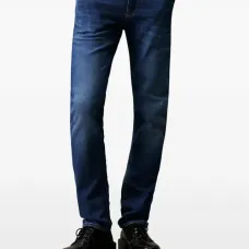 Джинсы из денима