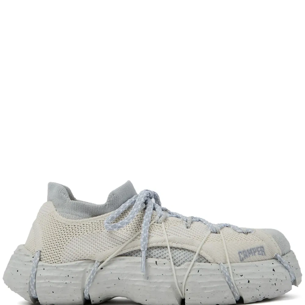 Кроссовки Roku