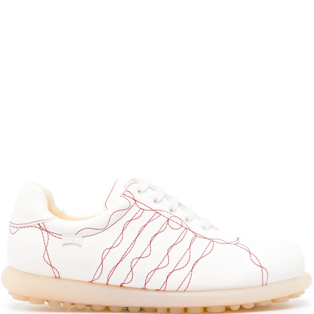 Кроссовки Pelotas Ariel с декоративной строчкой