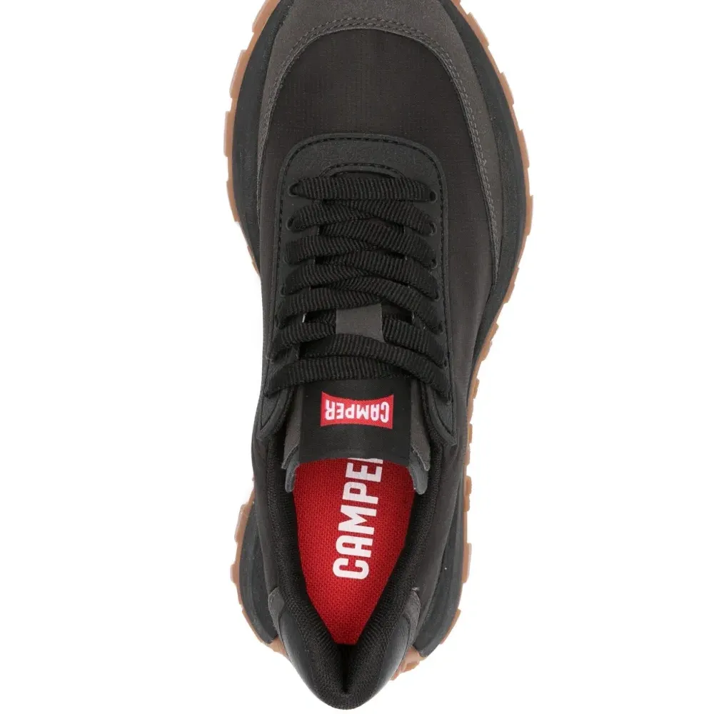 Кроссовки Drift Trail с нашивкой-логотипом