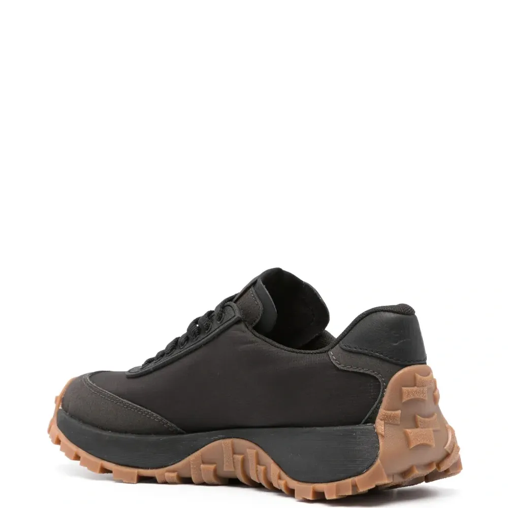 Кроссовки Drift Trail с нашивкой-логотипом