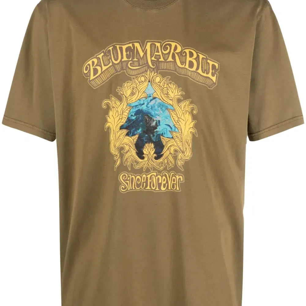 Футболка с логотипом