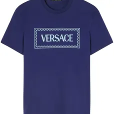 Футболка с вышитым логотипом