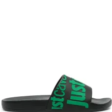 Шлепанцы с тисненым логотипом Шлепанцы с тисненым логотипом