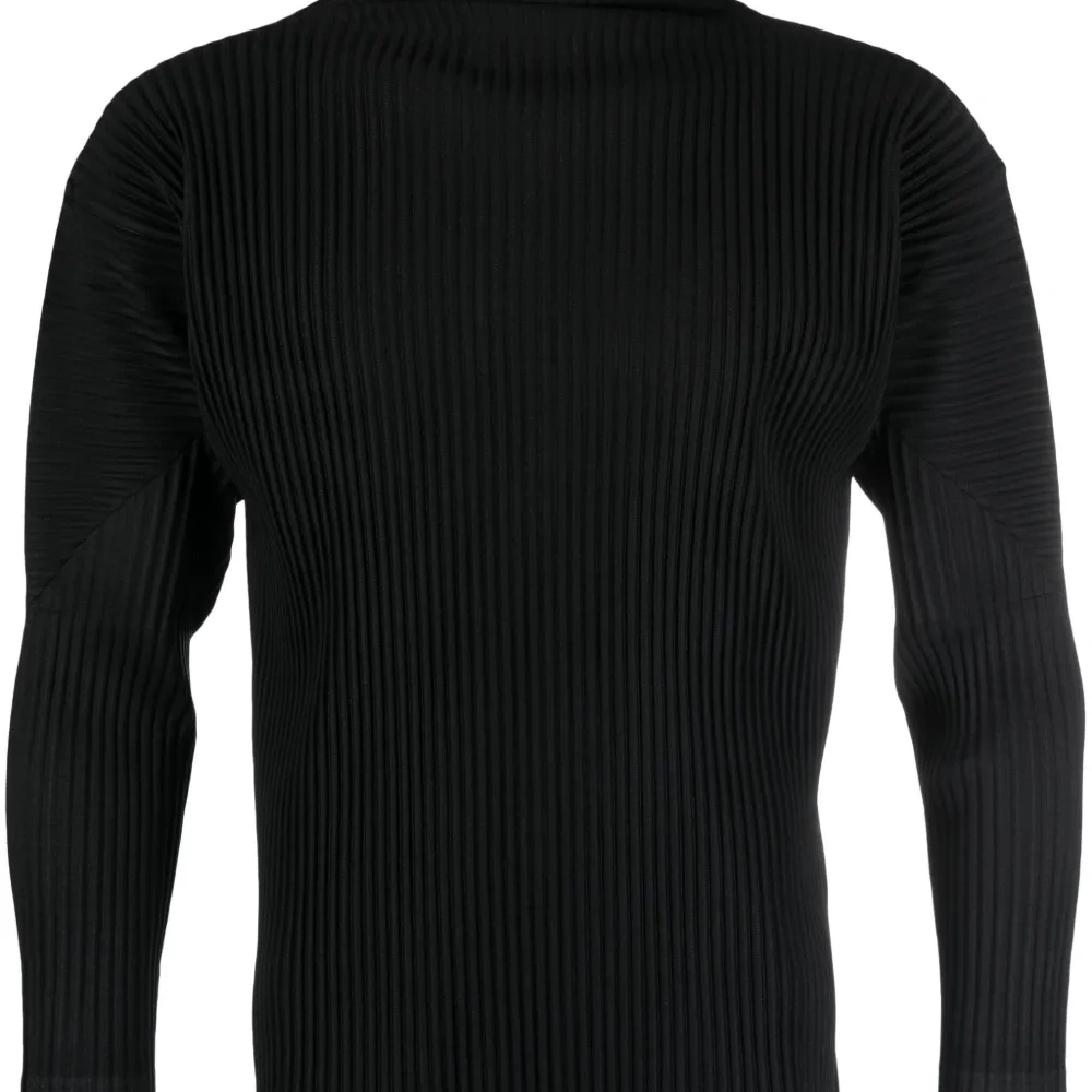 Плиссированный лонгслив с воротником-стойкой