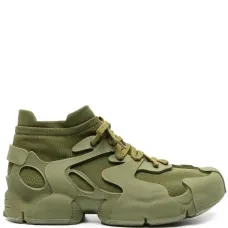 Кроссовки Tossu