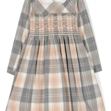 Клетчатое платье с вышивкой