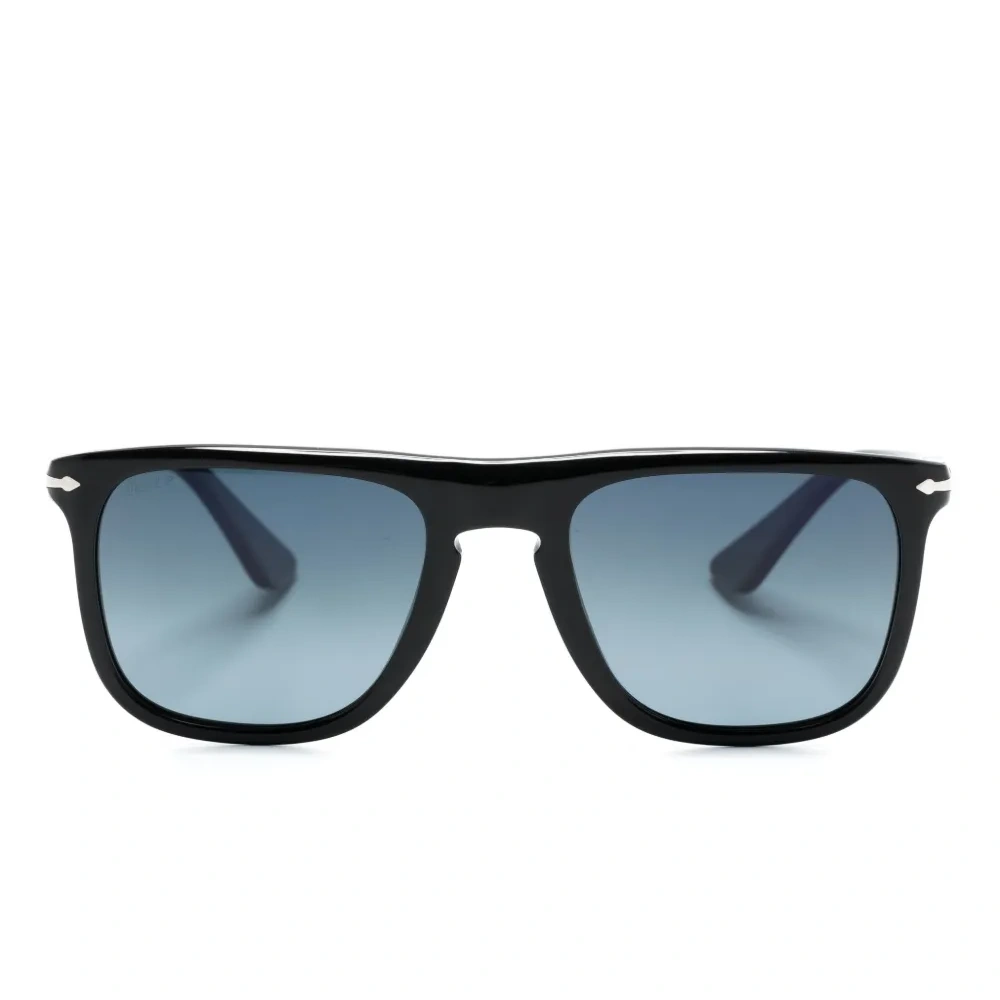 Солнцезащитные очки в D-образной оправе