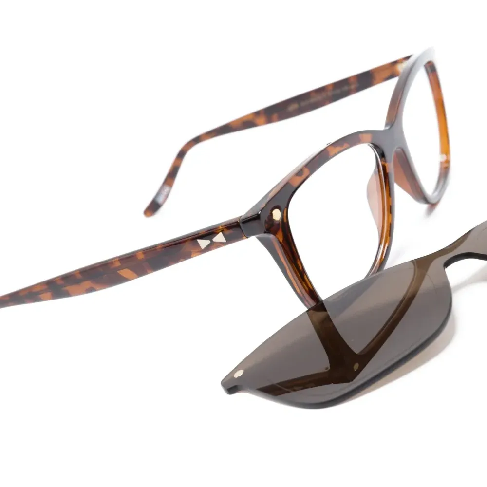 Очки-клипоны в оправе 'бабочка'