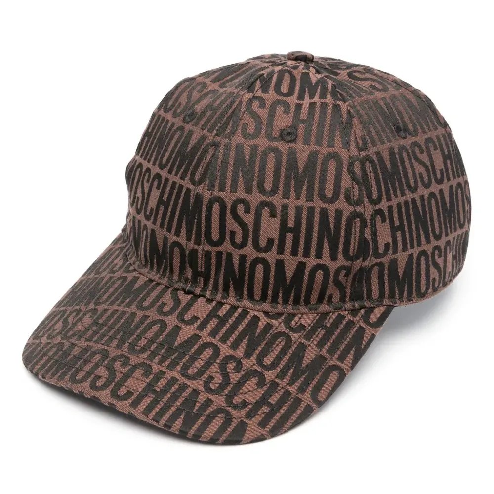 Бейсболка с жаккардовым логотипом