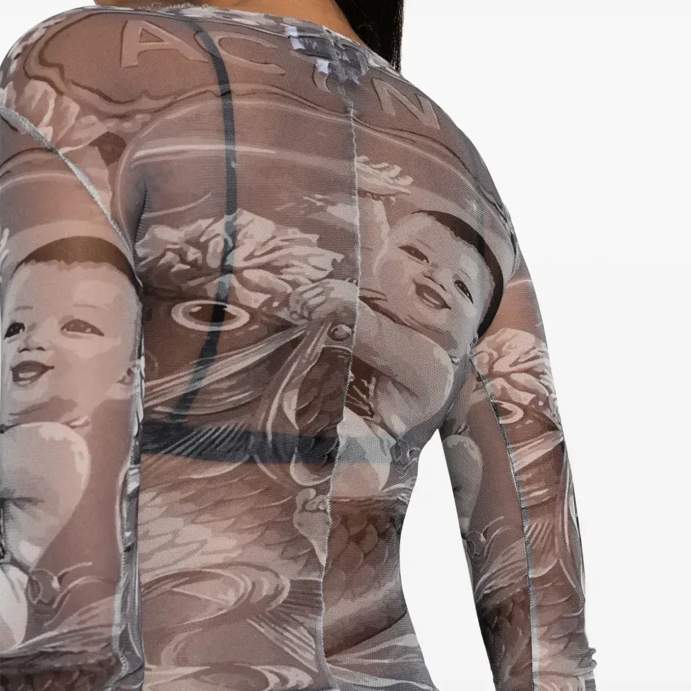 Полупрозрачное платье с графичным принтом