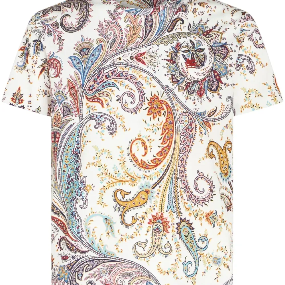 Футболка с принтом пейсли