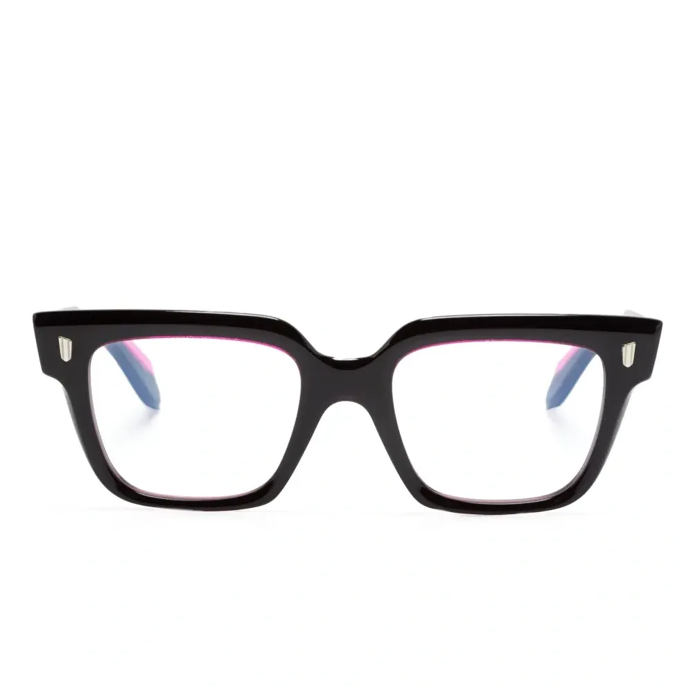 Солнцезащитные очки в прямоугольной оправе