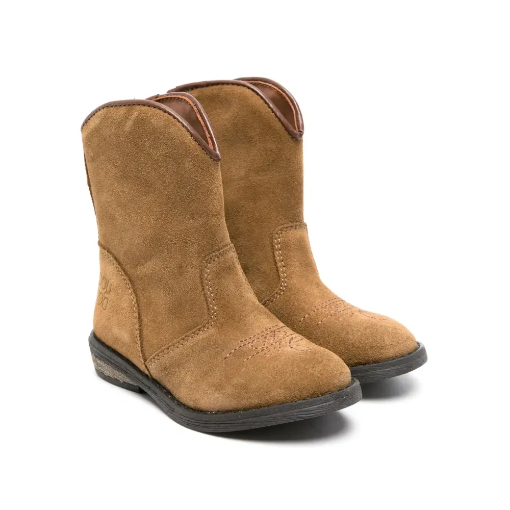 Ботинки с тисненым логотипом