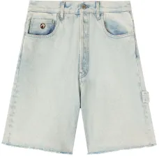 Джинсовые шорты с необработанными краями