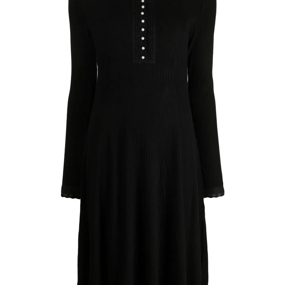 Платье миди с V-образным вырезом