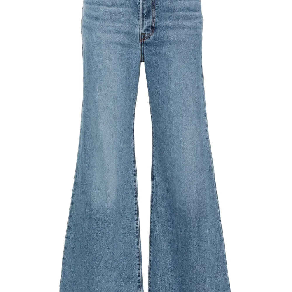 Расклешенные джинсы средней посадки