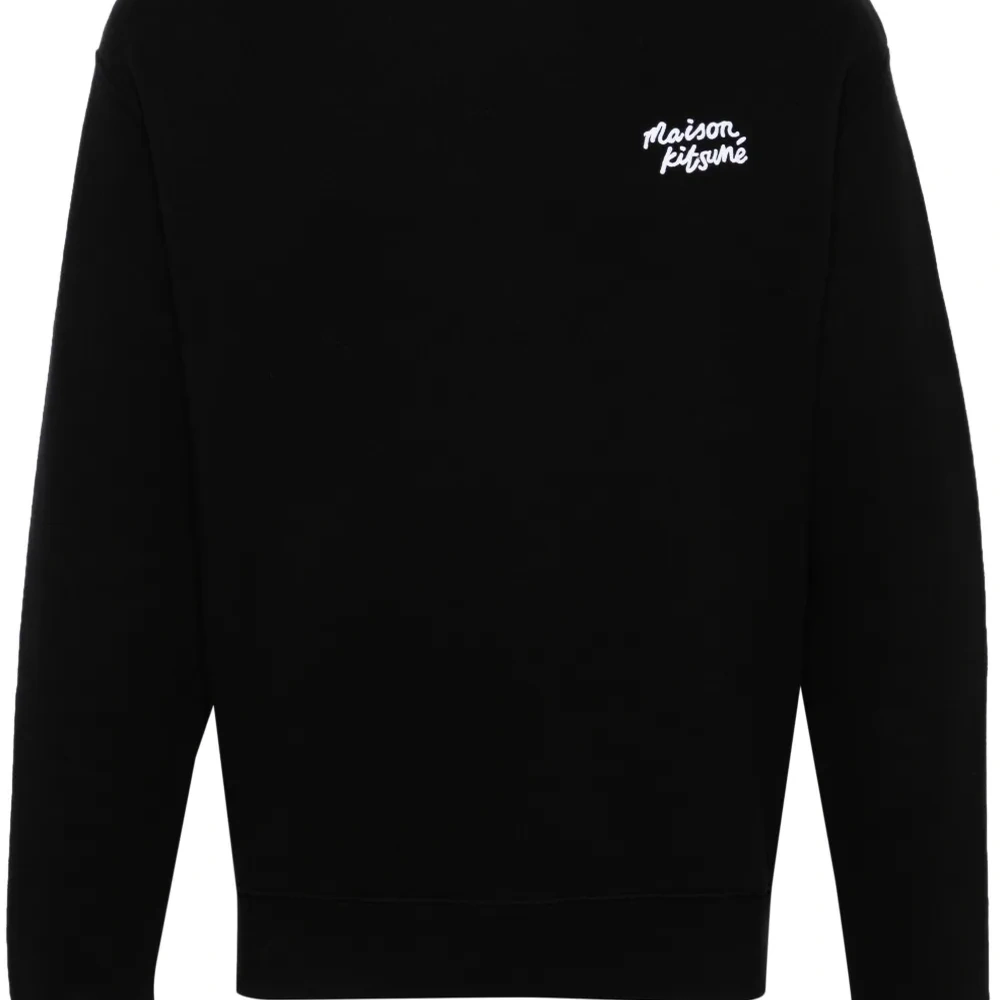 Толстовка с вышитым логотипом