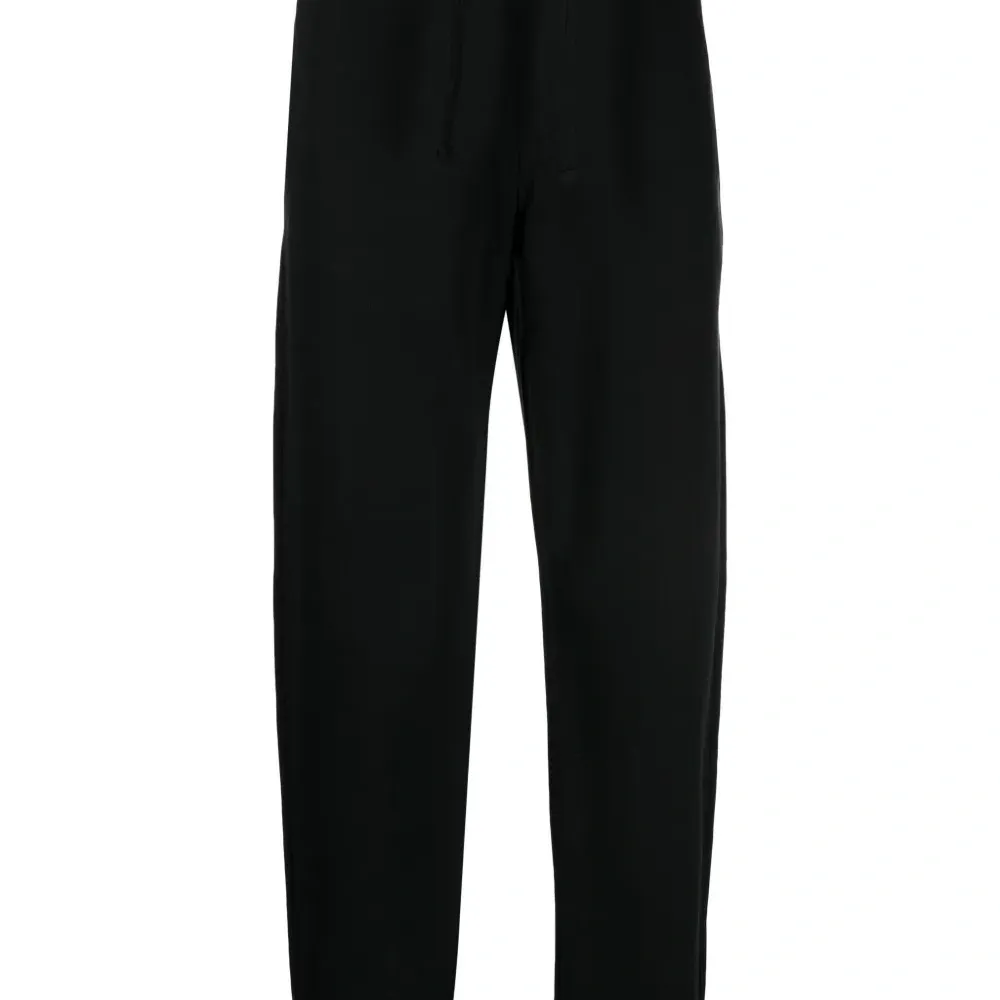 Спортивные брюки с вышитым логотипом