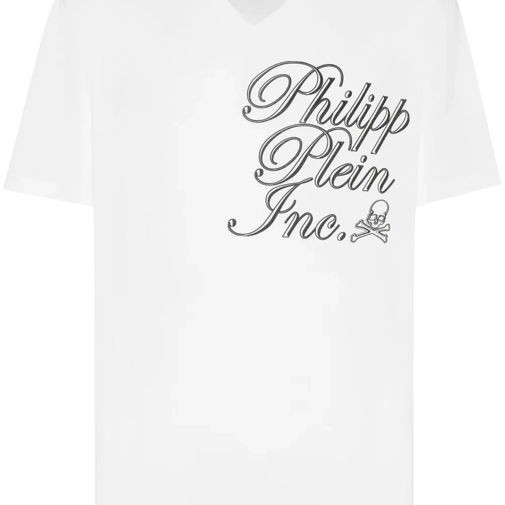 Футболка с логотипом