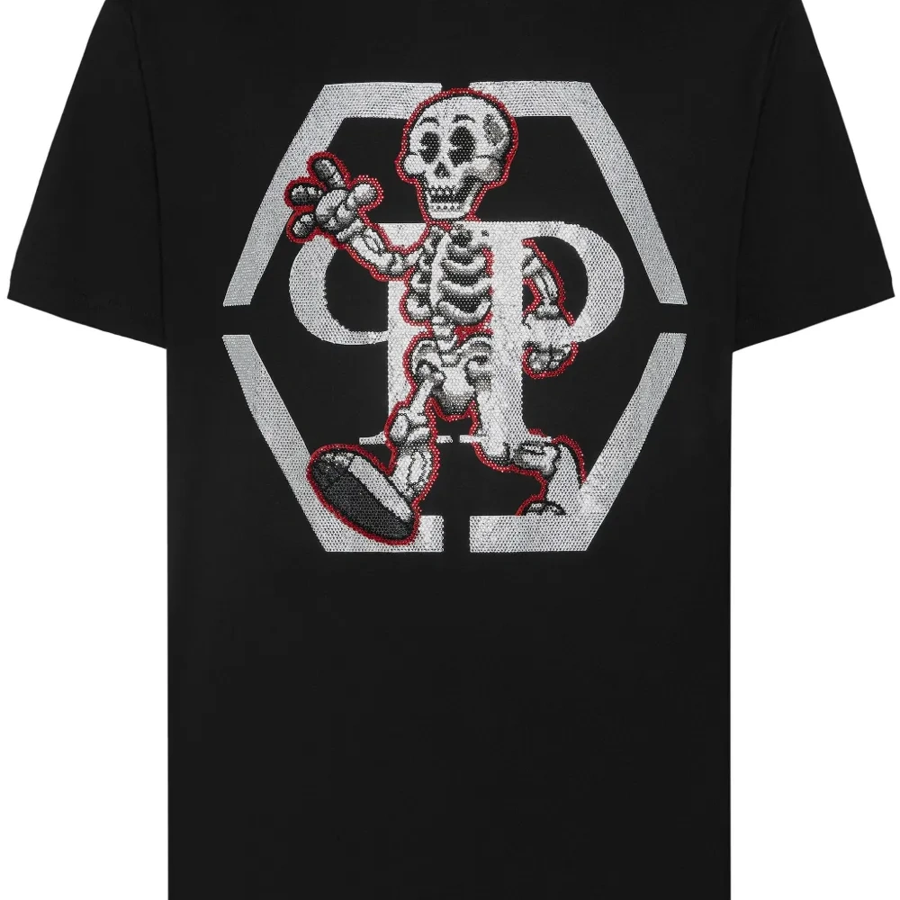 Футболка со стразами