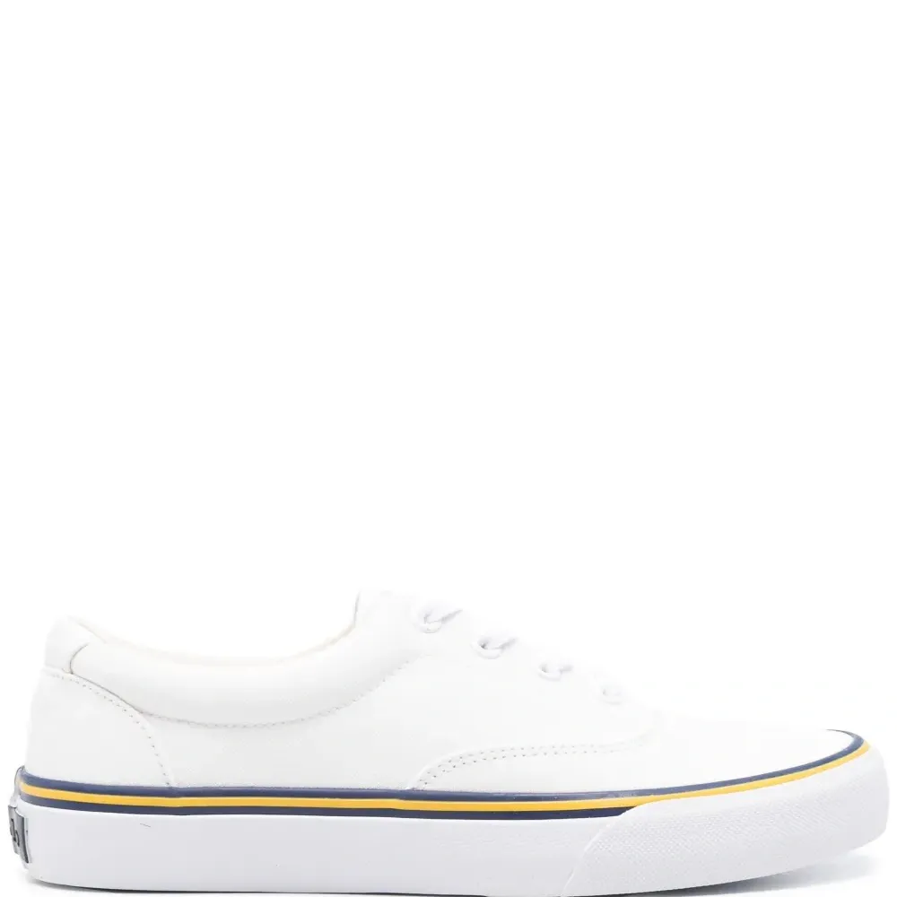 Кеды с закругленным носком