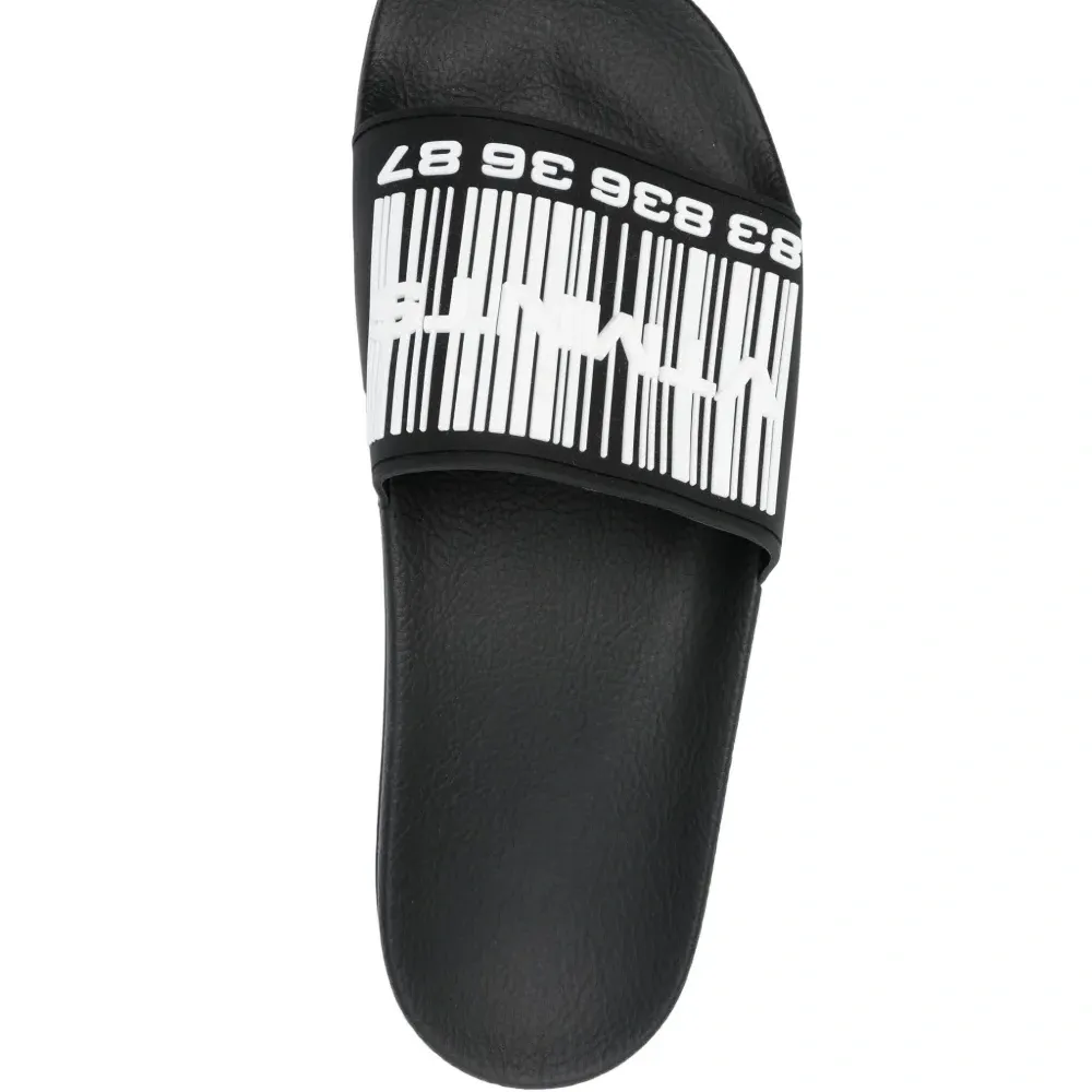 Шлепанцы с логотипом Шлепанцы с логотипом