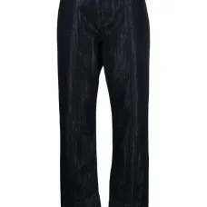 Широкие джинсы с завышенной талией