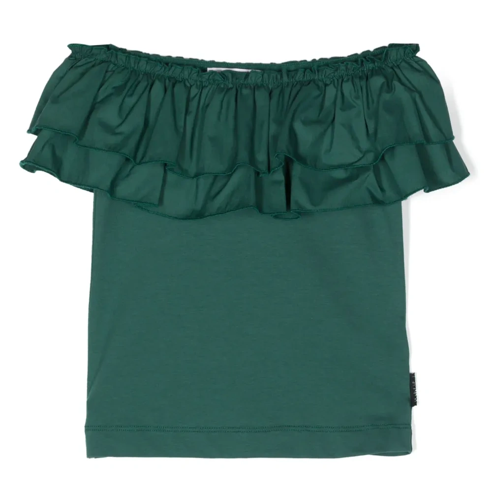 Футболка с открытыми плечами и оборками