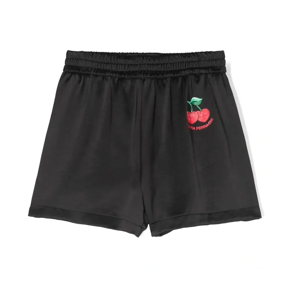 Атласные шорты с аппликацией