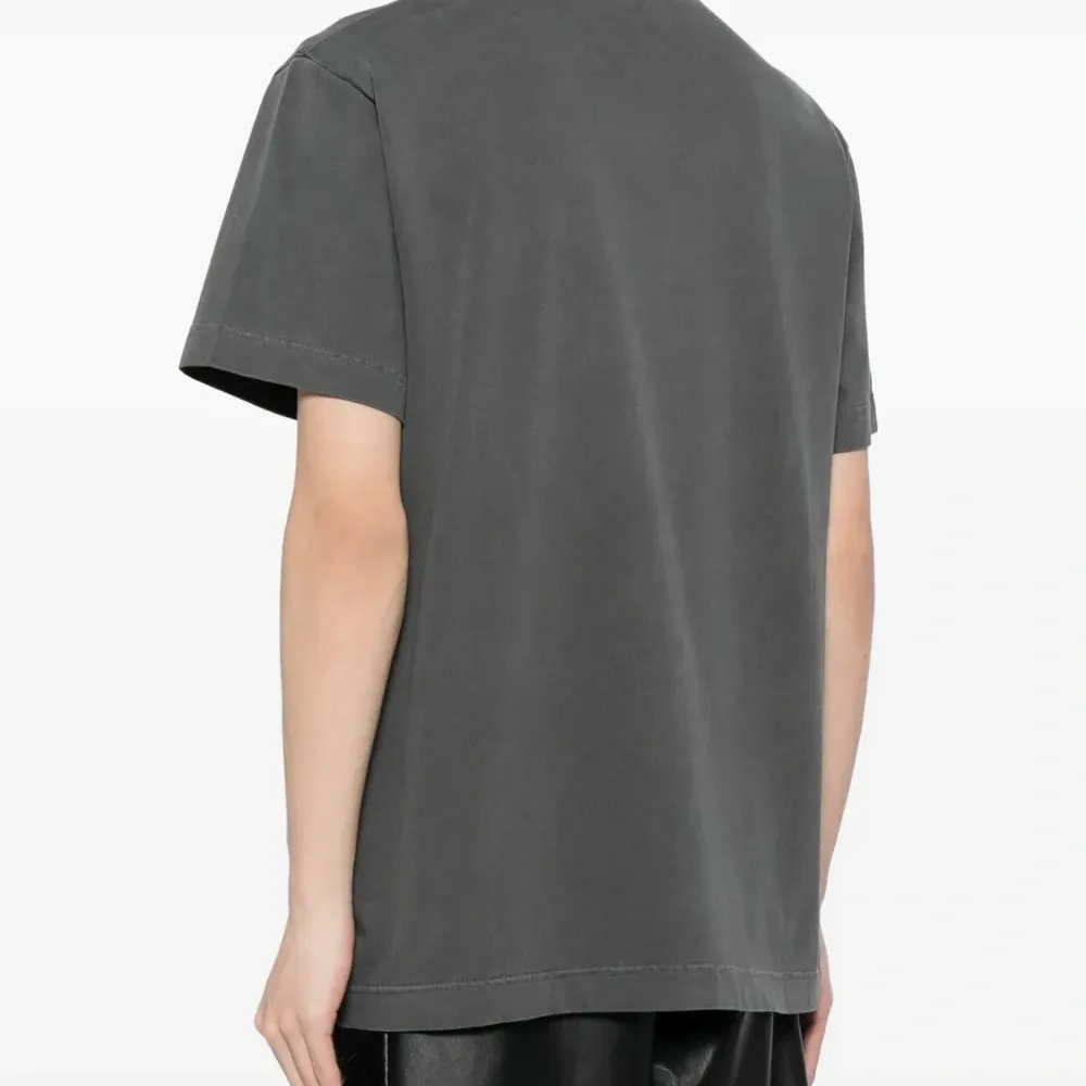 Футболка с круглым вырезом и узором