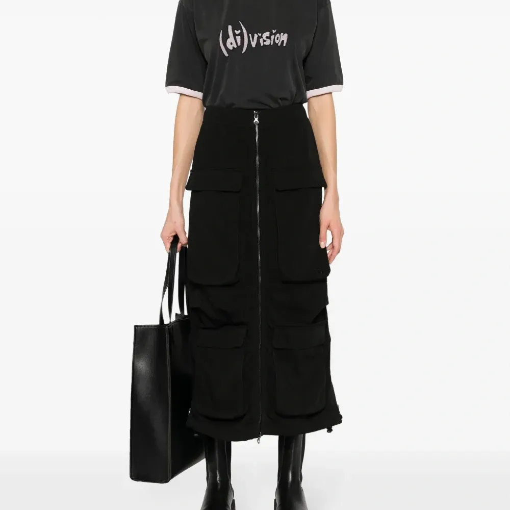 Футболка из органического хлопка с вышитым логотипом