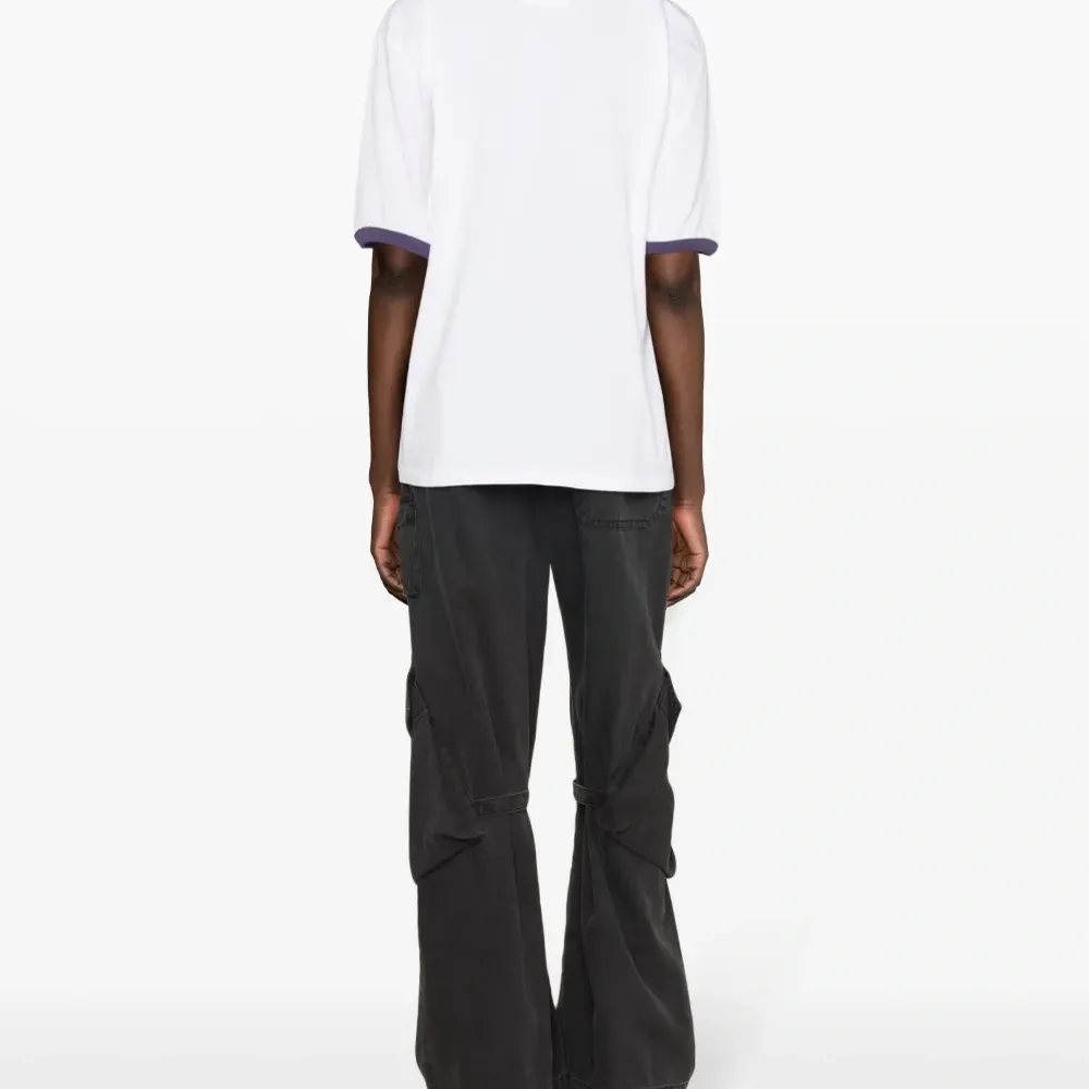 Футболка из органического хлопка с вышитым логотипом