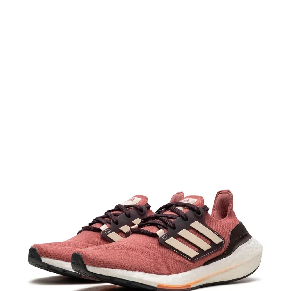 Кроссовки Ultraboost 22 'Wonder Red/Bliss Orange'