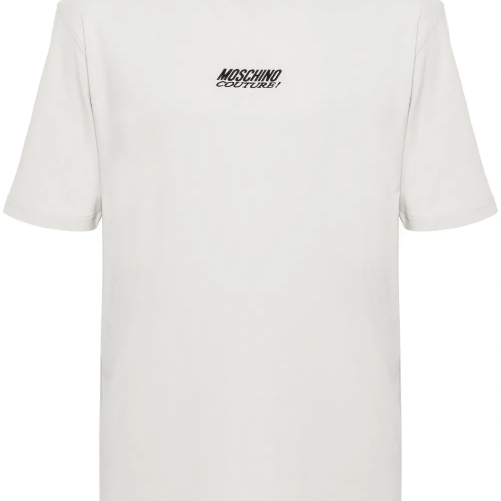 Футболка с логотипом