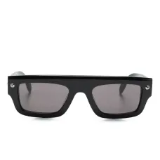 Солнцезащитные очки в прямоугольной оправе Солнцезащитные очки в прямоугольной оправе