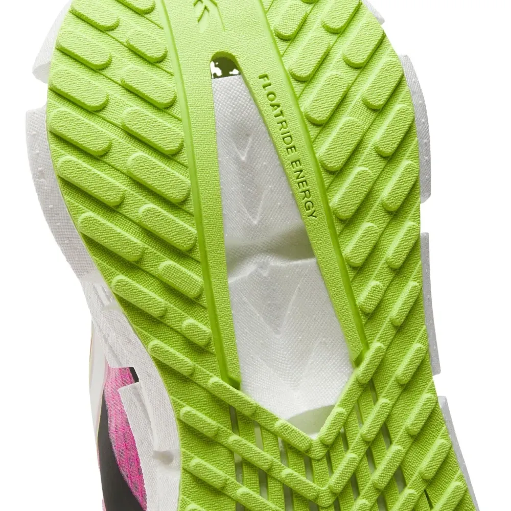 Кроссовки Floatzig 1 со вставками