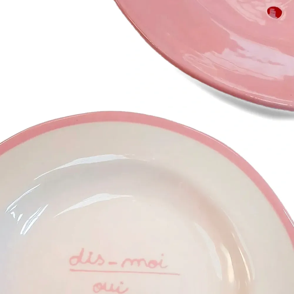 Обеденная тарелка с вишнями (столовая посуда)