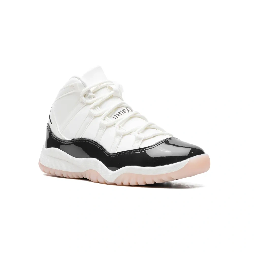 кроссовки Air Jordan 11 Retro Neapolitan